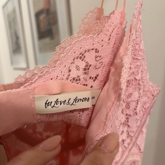 Sold - Picture 3 of 4